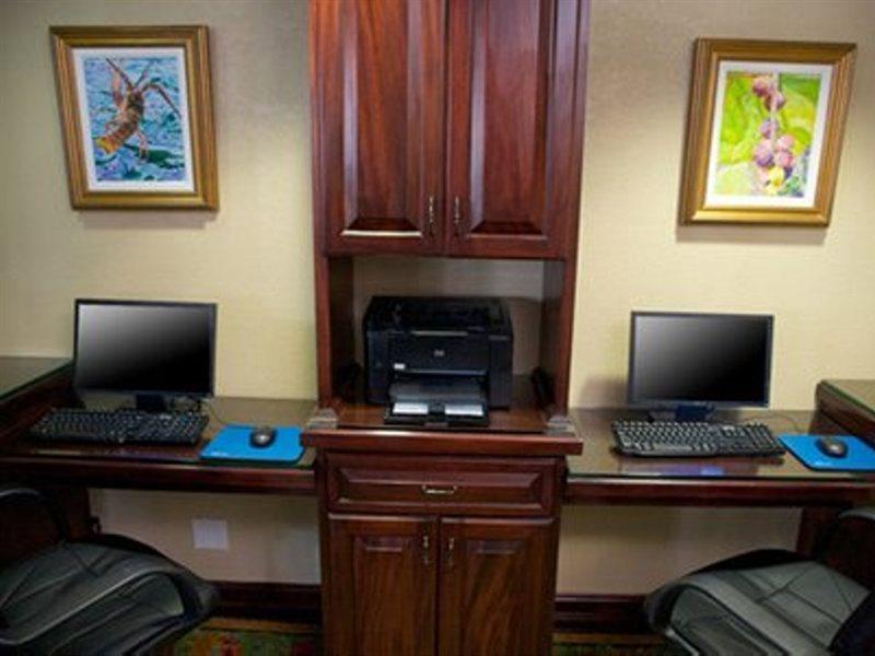 Comfort Suites Paradise Island Creek Village Επιχειρήσεις φωτογραφία
